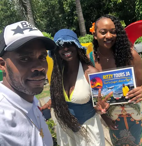 Ritzy Tours JA driver with happy guests